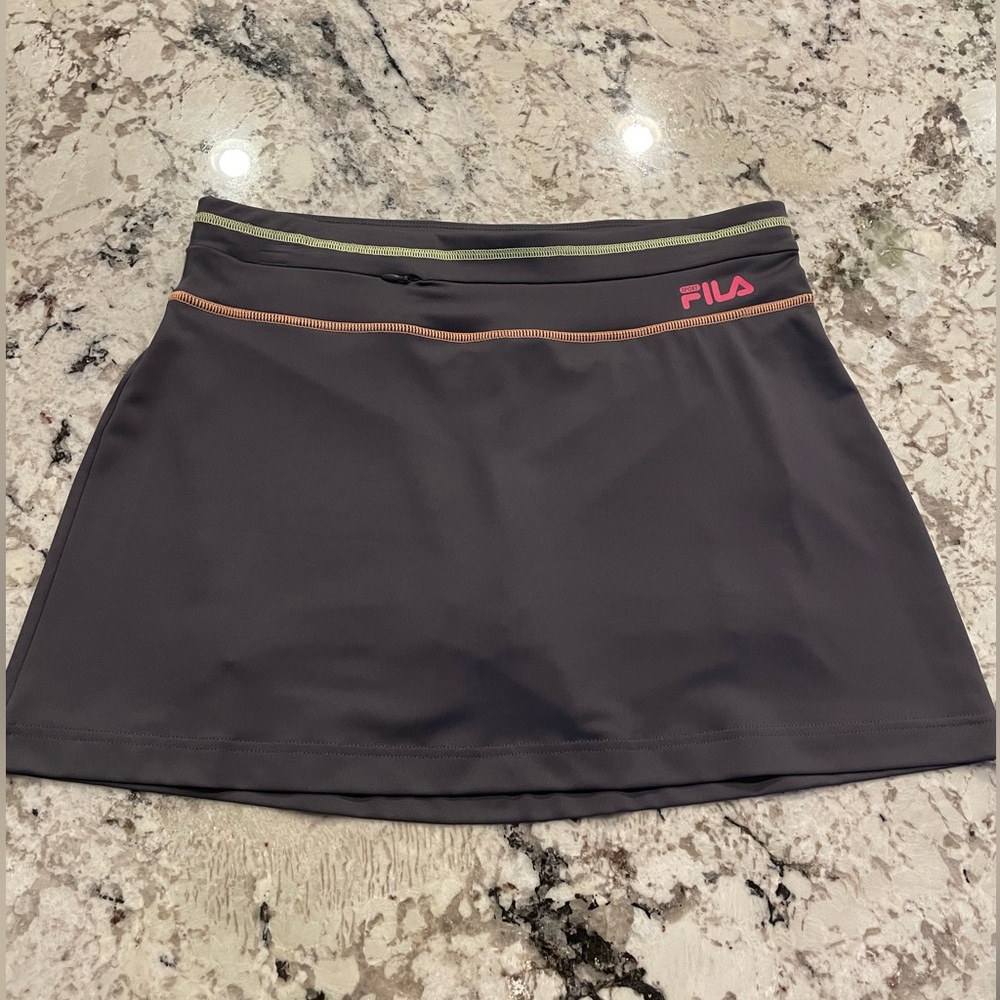Fila sport grey women’s athletic skort size Small